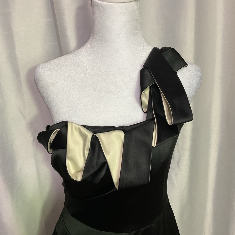 Eliza J cocktail Dress - Picture 4 of 13